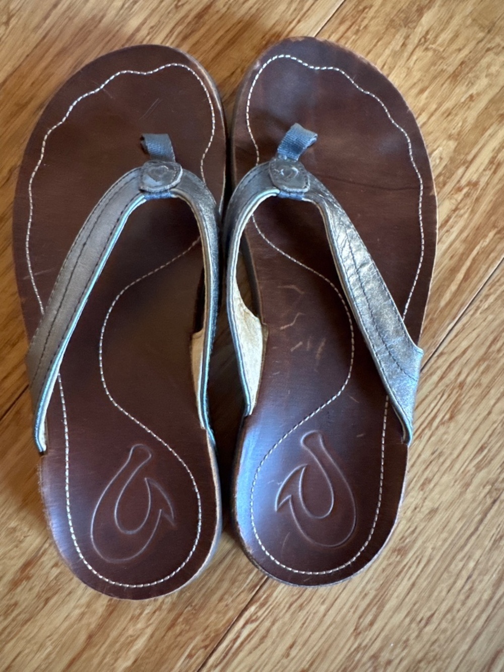 Olukai Kumu Leather sandals
